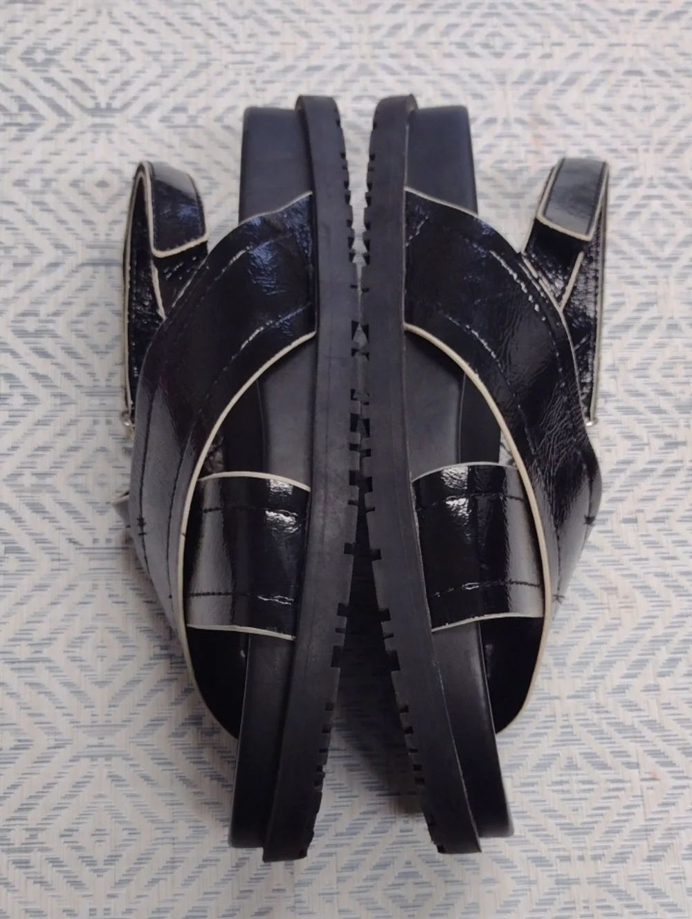 Zara Black Patent Cross-Strap Slingback Sandals,Comfortable and soft. - Picture 6 of 16